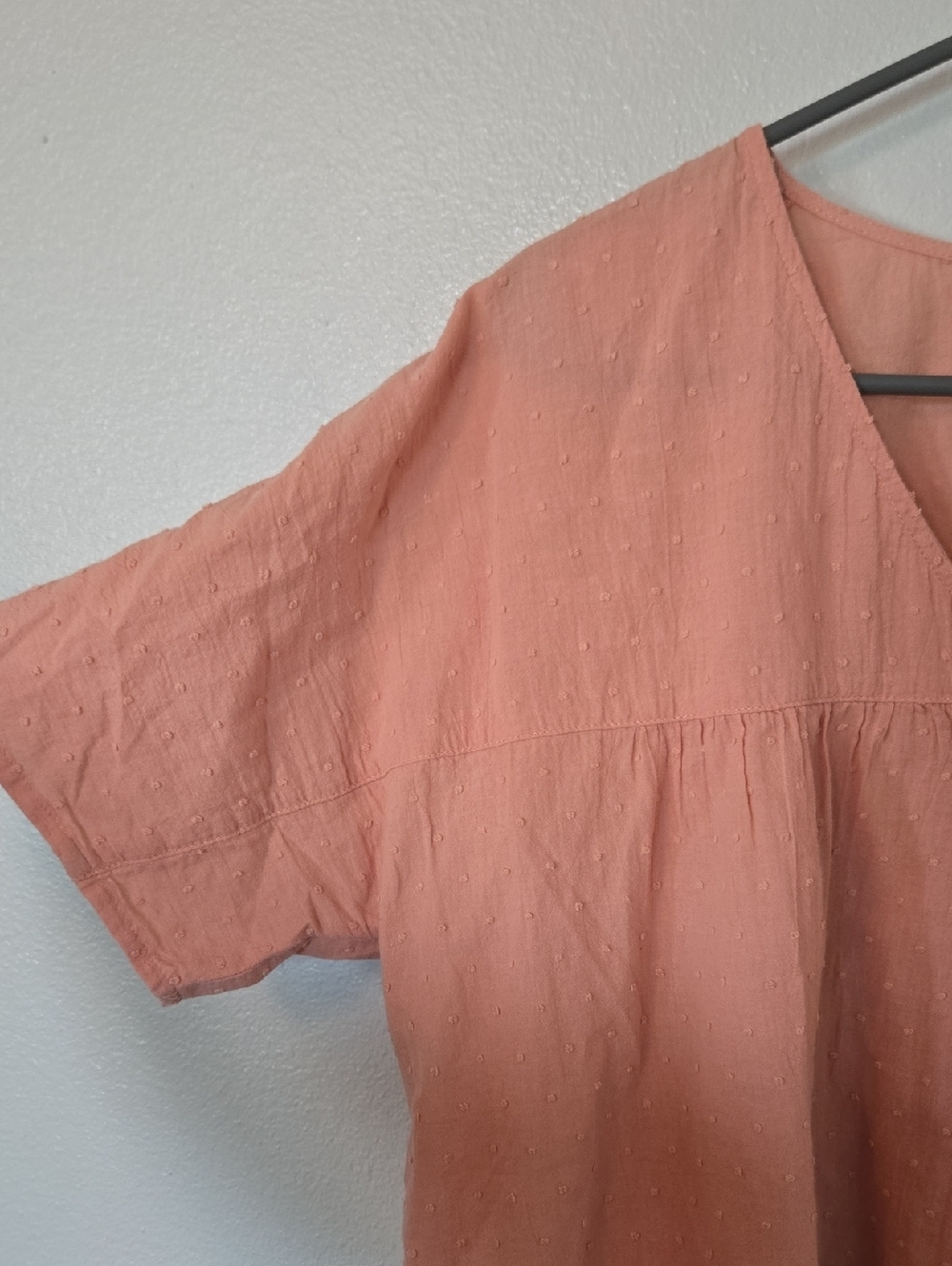 Madewell | Peach Swiss Dot V-Neck Blouse Size Small - Picture 6 of 9